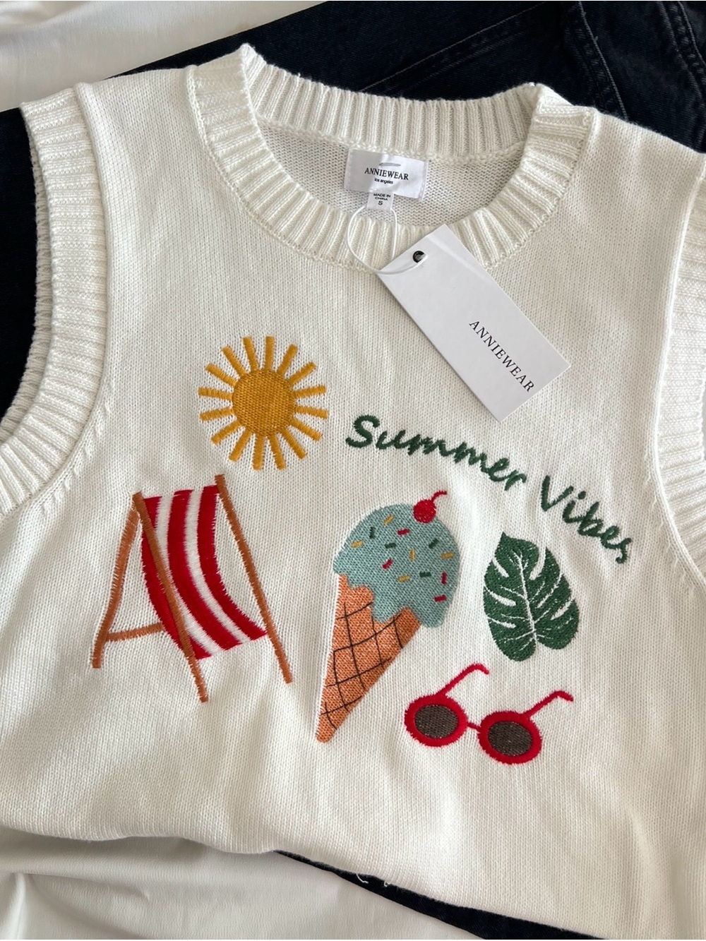 NWT Anniewear Summer Vibes Vest ☀️ - Picture 4 of 5